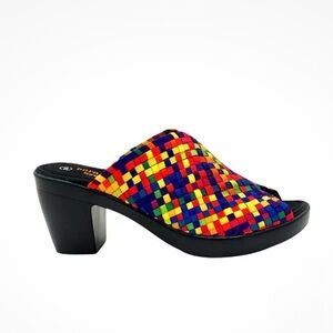 Bernie Mev Basket Weave Peep-Toe Sun Texas Rainbow